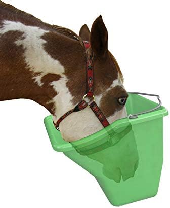 Plastična kanta Bucket-mali div - ergonomska i izdržljiva kanta za stočnu hranu s ravnim naslonom