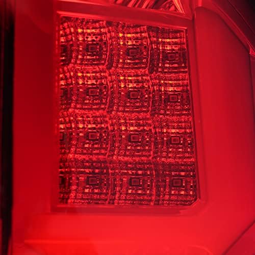 Posebna podešena stražnja svjetla s crvenim lećama i crvenim LED trakama kompatibilna su s izdanjem od 1500 do 2500 do 3500